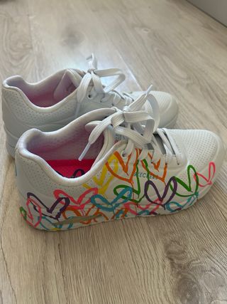 Zapatillas Skechers Talla 37 Corazones