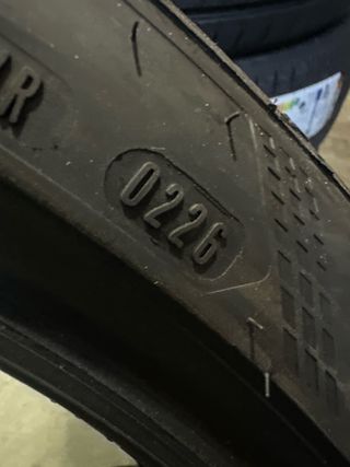 Goodyear Eagle F1 Asymmetric 5 225/40R19 93Y XL