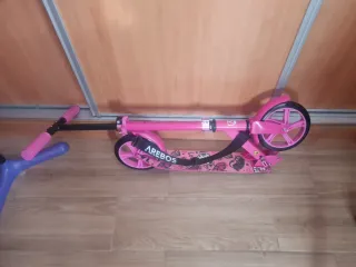 Monopatín rosa niña sin estrenar esta con la caja