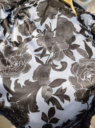 Abrigo Olga Ríos Negro/Gris