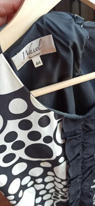 Vestido corto blanco y negro