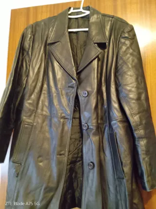 Chaqueta de piel para mujer