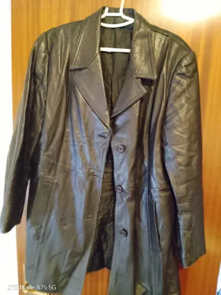 Chaqueta de piel para mujer