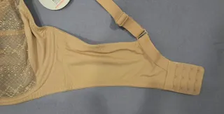 Sujetador Gisela T/105E. Color tierra.