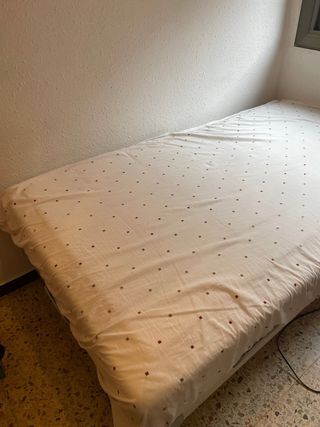 Cama articulada madera y plástico