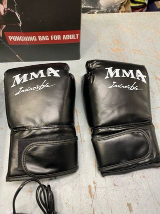 Saco Boxeo MMA Inflável + Luvas + Bomba