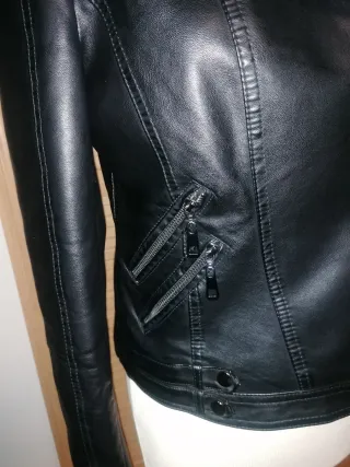 Cazadora Biker Negra