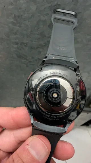 Samsung Galaxy Watch 5 Gris y Amarillo