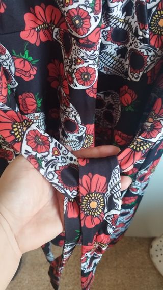 Vestido estampado alternativo