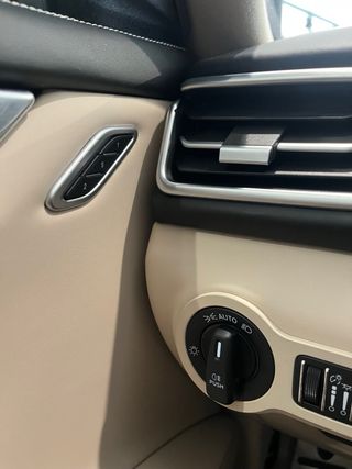 Maserati Ghibli 2022