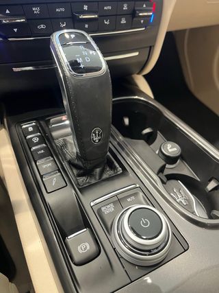 Maserati Ghibli 2022