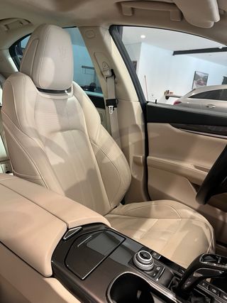 Maserati Ghibli 2022