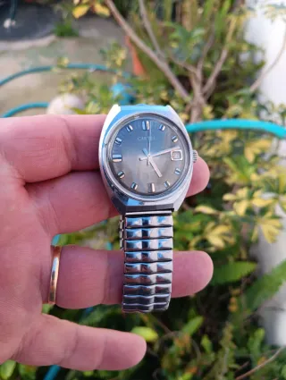 Reloj CARTEL CALENDA de cuerda