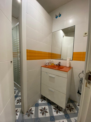 Se alquila local en Fuenlabrada