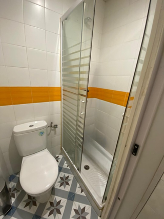 Se alquila local en Fuenlabrada