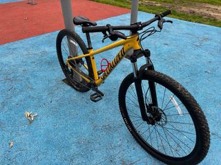 Bicicleta Mtb Specialized Amarilla