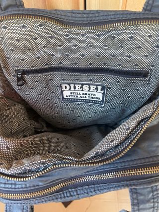 Bolso Diesel gris oscuro