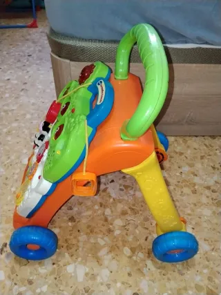 Correpasillos Vtech con actividades