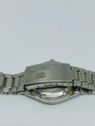 Seiko SQ Day-Date Vintage - Estética Ochentera (34