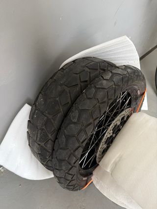 Llantas y Neumáticos Triumph Tiger XRT