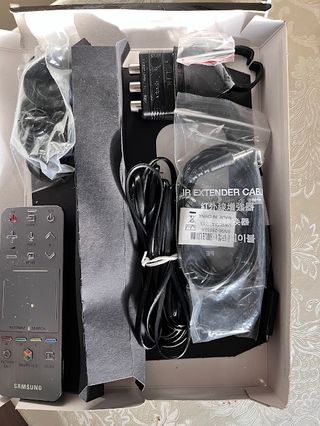 Samsung Smart TV Televisor Negro/Plata 47"