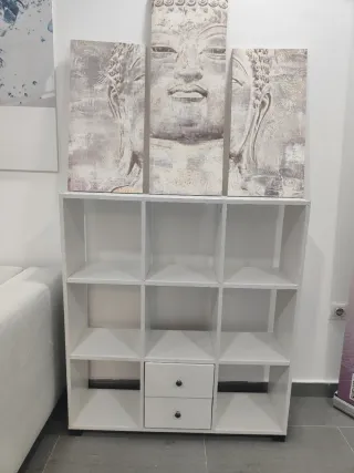 Estantería modular blanca con cajones