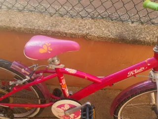 Bicicleta niña rosa BTWIN