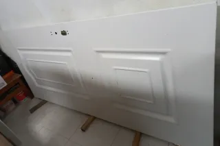 Puerta blindada exterior blanca