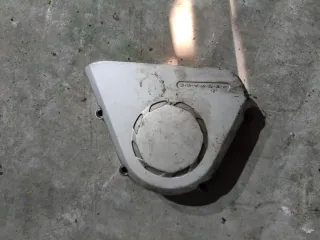 Tapa piñón Honda CBR 600F PC19 PC23