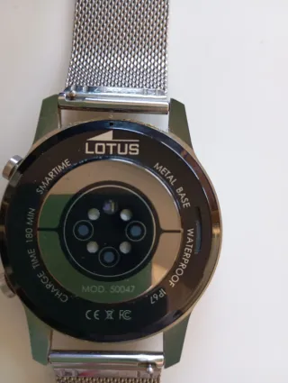 Lotus Smartwatch Hombre Plata Negro