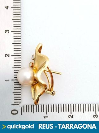 035-04-00602 PENDIENTES ORO DE 18K PERLA 7.88GR.