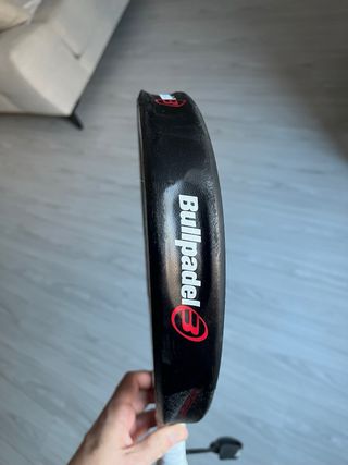 Pala pádel Bullpadel Vertex 04 377grs