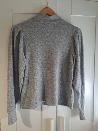 Jersey gris cuello alto mujer