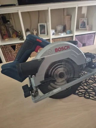 Sierra Circular Bosch GKS 18V-57 G