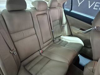 Honda Accord Sedán 2.0 i-VTEC Executive