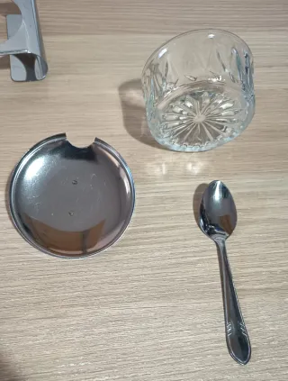 Azucarero antiguo cristal y aluminio