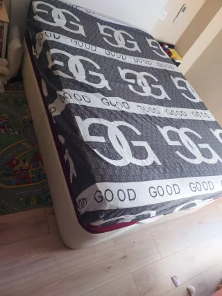 Canapé familiar con cabecero sin colchon