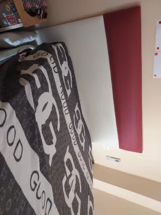 Canapé familiar con cabecero sin colchon