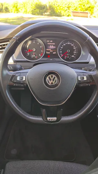 VW Passat R-Line 2016