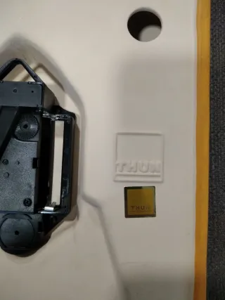 Orologio da parete Thun con gatto e pendolo