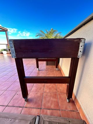 Mesa de cultivo Huerto Urbano de madera con ruedas