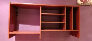Escritorio madera maciza con estantería