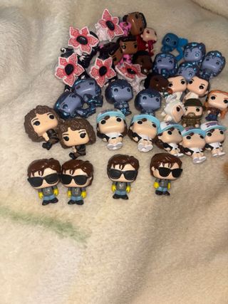 Figuras Kinder Joy Stranger Things