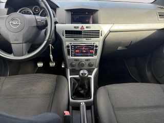 Opel Astra 2007
