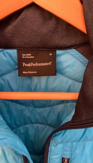 Chaqueta Peak Performance Hybrid de plumas