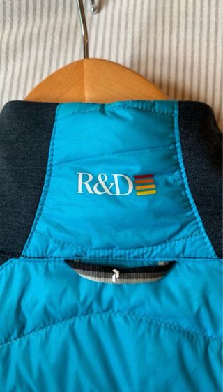 Chaqueta Peak Performance Hybrid de plumas