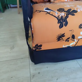 Sofá Cama Naranja y Negro