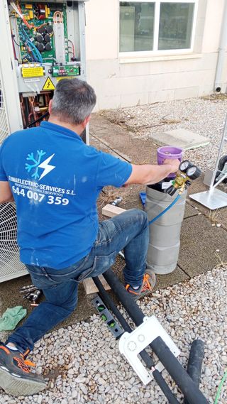 Recarga aire acondicionado en toda Valencia