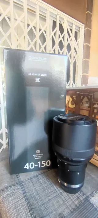 Olympus M.ZUIKO DIGITAL ED 40-150mm f2.8 PRO