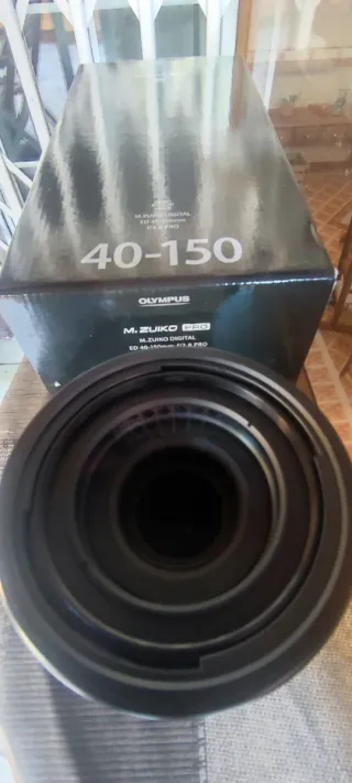 Olympus M.ZUIKO DIGITAL ED 40-150mm f2.8 PRO